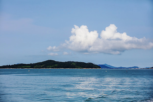 포토 JPG 주간 구름 바다 섬 하늘 풍경 사람없음 야외 전라남도 영광군 국내포토 자연요소 전라도 파일형식