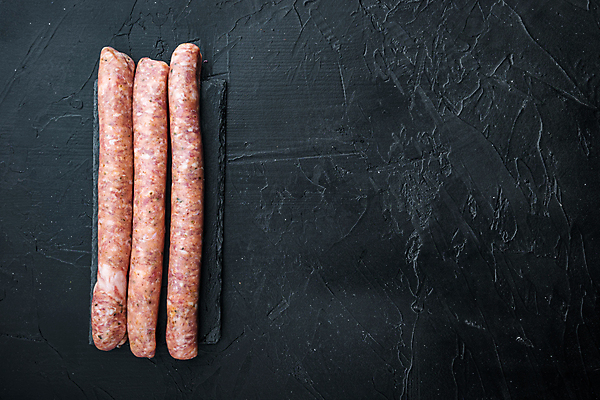 포토 JPG 해외이미지 검은배경 실내 육류 사람없음 전통음식 소시지 해외포토 전통 음식 백그라운드 식재료 내부 검은색 가공식품 파일형식