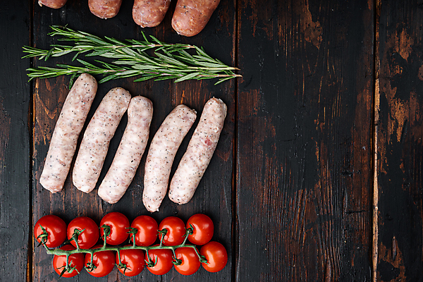포토 JPG 해외이미지 방울토마토 실내 사람없음 하이앵글 전통음식 소시지 로즈메리 해외포토 전통 음식 뷰포인트 토마토 내부 가공식품 허브 파일형식