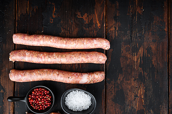 포토 JPG 해외이미지 실내 육류 사람없음 하이앵글 전통음식 소시지 소금 후추 해외포토 전통 음식 뷰포인트 식재료 내부 가공식품 향신료 파일형식
