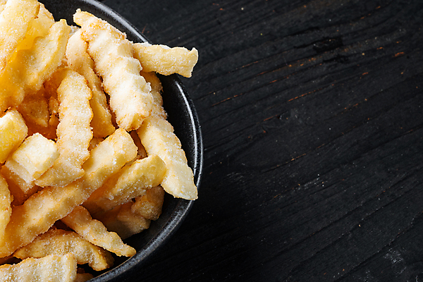 포토 JPG 해외이미지 그릇 패스트푸드 근접촬영 사람없음 감자튀김 나무배경 해외포토 식기 뷰포인트 백그라운드 감자 튀김 인스턴트 파일형식