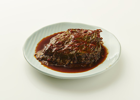 포토 JPG 스튜디오촬영 접시 한식 반찬 실내 사람없음 흰배경 깻잎절임 집밥 국내포토 식기 음식 백그라운드 내부 흰색 절임 파일형식