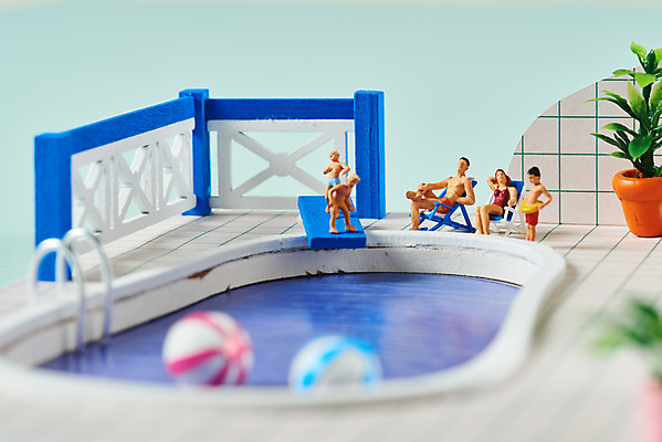 포토 JPG 스튜디오촬영 수영복 화분 수영장 실내 사람없음 여름 여름휴가 바캉스 여름풍경 미니어처 소프트포커스 비치볼 선베드 다이빙대 여름라이프 민트색배경 국내포토 라이프스타일 옷 계절 백그라운드 의자 공 휴가 바캉스용품 촬영기법 풍경 내부 모형 다이빙 민트색 파일형식 여름_계절