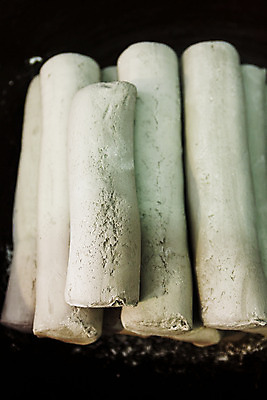 포토 JPG 검은배경 실내 사람없음 면 반죽 냉면 제철음식 국내포토 한식 음식 백그라운드 여름음식 내부 검은색 제철 파일형식