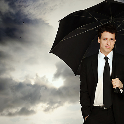 포토 JPG 해외이미지 백인 구름 모델 1 응시 남자 포즈 백그라운드 셔츠 우산 하늘 성공 날씨 한명 서기 사람 정장 성인 빛 유행 흰색 표현 비즈니스맨 보호 시원함 스마트 싱글 긍정 심각 스타일 해외202004 해외202105 해외포토 자연요소 서양인 시선 옷 컬러 컨셉 상의 비즈니스 모션 직장인 파일형식