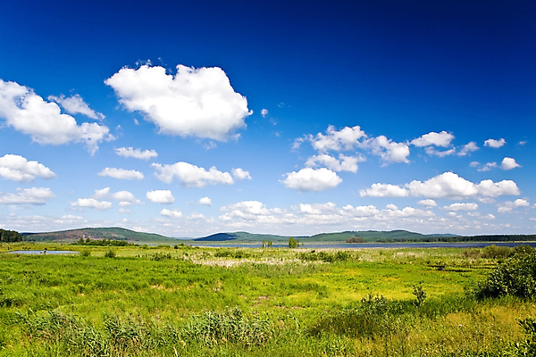 포토 JPG 해외이미지 주간 구름 하늘 산 풍경 초원 사람없음 야외 해외202004 해외202105 해외포토 자연요소 파일형식