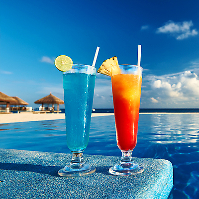 포토 JPG 해외이미지 음료 여행 백그라운드 자연 유리 하늘 휴가 휴식 수영장 사람없음 야외 물 여름 파란색 파티 얼음 주스 추위 알코올 칵테일 뜨거움 액체 고급 상쾌 휴양지 밀짚 몰디브 이국적 해외202004 해외202105 해외포토 자연요소 계절 감정 아시아 컬러 컨셉 재질 주류 이벤트 장소 짚 생태계 파일형식