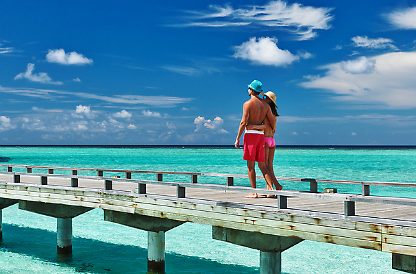 포토 JPG 해외이미지 모자 라이프스타일 커플 행복 바다 분홍색 여행 2 자연 하늘 호텔 휴가 함께함 사랑 서기 사람 풍경 두명 목재 물 여름 항구 침묵 산책 산책로 흰색 전원 고급 선탠 빌라 휴양지 방파제 방갈로 단상 몰디브 이국적 해외202004 해외202105 해외포토 자연요소 나무 잡화 계절 공공시설 감정 아시아 길 컬러 컨셉 재료 관계 교통시설 모션 숙소 휴식 주택 생활 소리 장소 전기에너지 생태계 파일형식