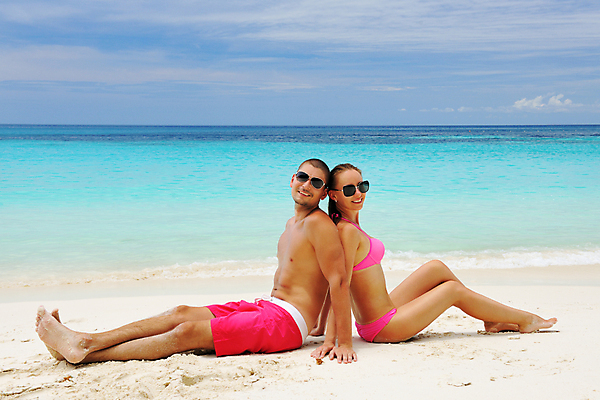 포토 JPG 해외이미지 라이프스타일 커플 행복 여행 2 자연 휴가 휴식 함께함 사랑 앉기 풍경 두명 물 여름 침묵 전원 선탠 휴양지 말레이시아 파라다이스 해외202004 해외202105 해외포토 자연요소 계절 감정 아시아 컨셉 관계 모션 사람 생활 소리 장소 전기에너지 생태계 파일형식