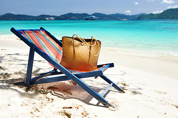 포토 JPG 해외이미지 구름 모래 파도 바다 섬 여행 의자 가방 태국 자연 하늘 휴가 풍경 사람없음 야외 물 여름 파란색 노란색 여행객 흰색 전원 휴게실 가장자리 휴양지 안다만 터키석 수평선 해외202004 해외202105 해외포토 자연요소 잡화 계절 아시아 컬러 가구 사람 장소 둘레 전기에너지 보석 생태계 파일형식