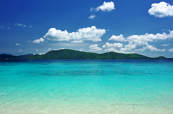 포토 JPG 해외이미지 구름 모래 파도 바다 섬 여행 태국 자연 하늘 휴가 풍경 사람없음 야외 물 여름 파란색 노란색 여행객 전원 가장자리 휴양지 안다만 터키석 수평선 해외202004 해외202105 해외포토 자연요소 계절 아시아 컬러 사람 장소 둘레 전기에너지 보석 생태계 파일형식