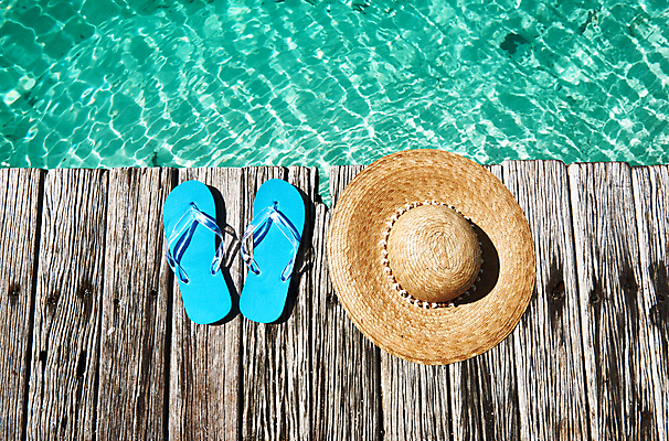 포토 JPG 해외이미지 모자 바다 섬 여행 백그라운드 신발 자연 휴가 슬리퍼 풍경 사람없음 야외 목재 초록색 물 여름 파란색 항구 산책로 전원 쌍 샌들 방파제 질감 태평양 단상 몰디브 터키석 해외202004 해외202105 해외포토 자연요소 나무 잡화 계절 공공시설 아시아 길 컬러 재료 교통시설 전기에너지 보석 생태계 파일형식