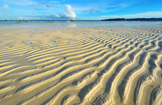 포토 JPG 해외이미지 구름 모래 파도 바다 섬 여행 자연 하늘 휴가 풍경 사람없음 야외 물 여름 파란색 전원 가장자리 모래언덕 썰물 태평양 보라카이 터키석 수평선 해외202004 해외202105 해외포토 자연요소 계절 컬러 필리핀 둘레 전기에너지 보석 언덕 생태계 파일형식