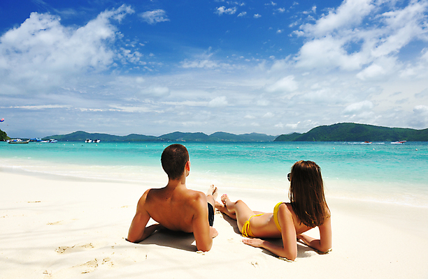 포토 JPG 해외이미지 라이프스타일 커플 여자 남자 행복 여행 2 태국 자연 휴가 휴식 함께함 사랑 앉기 풍경 두명 물 여름 침묵 전원 선탠 휴양지 파라다이스 해외202004 해외202105 해외포토 자연요소 계절 감정 아시아 컨셉 관계 모션 사람 생활 소리 장소 전기에너지 생태계 파일형식