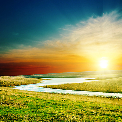 포토 JPG 해외이미지 주간 구름 자연 하늘 풍경 잔디 초원 사람없음 야외 여름 강 햇빛 일몰 해외202004 해외202105 해외포토 자연요소 식물 계절 태양 노을 생태계 파일형식