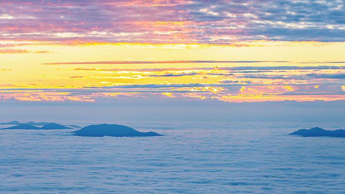포토 JPG 해외이미지 구름 겨울 태국 자연 하늘 산 풍경 사람없음 여름 햇빛 일출 일몰 습기 안개 연기 숲 열대우림 해외202004 해외202105 해외포토 자연요소 계절 아시아 날씨 태양 노을 생태계 파일형식
