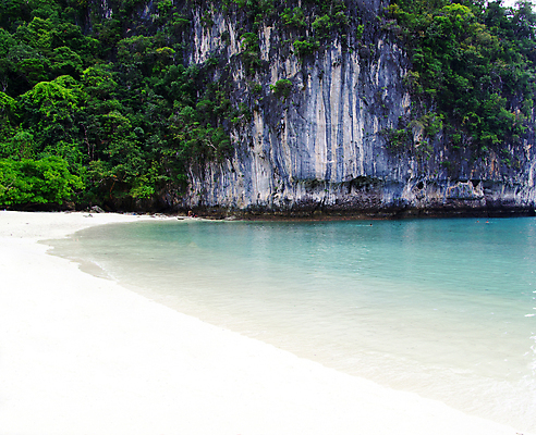 포토 JPG 해외이미지 바다 섬 여행 태국 자연 풍경 사람없음 야외 여름 전원 보트 돌산 에메랄드 안다만 해외202004 해외202105 해외포토 계절 아시아 배_교통 산 전기에너지 보석 생태계 파일형식