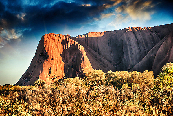 포토 JPG 해외이미지 나무 공원 도로 모래 여행 자연 하늘 산 건조 사람 풍경 사람없음 야외 여름 태양 일몰 사막 바위 뜨거움 호주 영토 오지 해외202004 해외202105 해외포토 자연요소 식물 계절 공공시설 길 교통시설 노을 돌_바위 오세아니아 생태계 파일형식