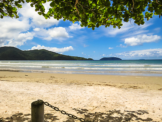 포토 JPG 해외이미지 주간 구름 바다 섬 자연 하늘 그림자 풍경 해변 사람없음 야외 모래사장 자연백그라운드 해외202004 해외202105 해외포토 자연요소 백그라운드 생태계 파일형식