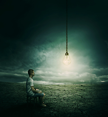 포토 JPG 해외이미지 전신 구름 남자 의자 전구 상상 하늘 추상 매달리기 한명 앉기 성인 빛 균열 땅 상상력 성인남자한명만 해외202004 해외202105 해외포토 자연요소 1 가구 무늬 모션 사람 남자한명만 성인남자만 파일형식