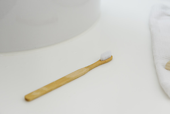 포토 JPG 라이프스타일 실내 사람없음 자연보호 욕실 화장실 친환경 제로웨이스트 대나무칫솔 국내포토 자연 내부 생활 환경 그린캠페인 보호 칫솔 사회이슈 파일형식