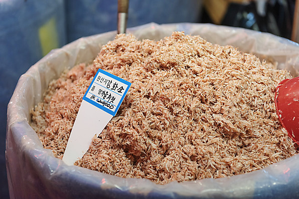 포토 JPG 식재료 사람없음 아웃포커스 재래시장 강화도 새우젓 국내포토 촬영기법 시장 인천 젓갈 파일형식