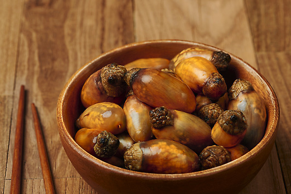 포토 JPG 스튜디오촬영 실내 사람없음 봄 해산물 담기 나무젓가락 나무그릇 미더덕 제철음식 나무배경 국내포토 그릇 계절 음식 백그라운드 젓가락 모션 내부 목재 수중동물 제철 파일형식