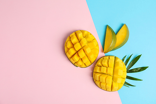 포토 JPG 해외이미지 실내 사람없음 하이앵글 신선 달콤 열대과일 파란배경 망고 플랫레이 분홍색배경 맛있는 해외포토 뷰포인트 분홍색 백그라운드 과일 내부 파란색 플랫 맛 파일형식