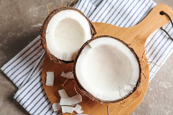 포토 JPG 해외이미지 회색배경 단면 실내 사람없음 하이앵글 열대과일 코코넛 나무도마 해외포토 뷰포인트 백그라운드 과일 도마 내부 목재 회색 파일형식