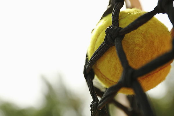 포토 JPG 해외이미지 주간 근접촬영 사람없음 야외 아웃포커스 테니스 네트 테니스공 해외포토 자연요소 스포츠 뷰포인트 공 촬영기법 구기 테니스용품 파일형식