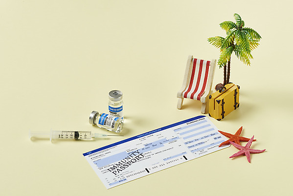 포토 JPG 스튜디오촬영 여행 휴가 불가사리 실내 주사기 사람없음 야자수 사회이슈 항공권 휴양지 선베드 주사약 노란배경 면역력 백신 접종 코로나바이러스 바이알 포스트코로나 백신여권 델타변이바이러스 위드코로나 국내포토 나무 백그라운드 컨셉 의자 의학 의료기기 극피동물 내부 약 노란색 장소 의료용품 티켓 바이러스 파일형식