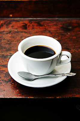 포토 JPG 커피 서울 실내 사람없음 찻잔 티스푼 컵받침 나무탁자 국내포토 음료 탁자 잔 한국 내부 숟가락 받침대 파일형식