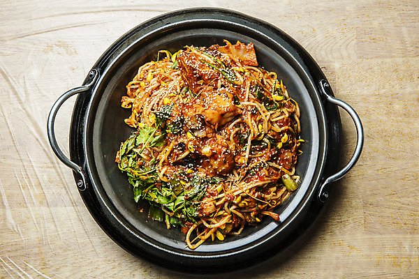 포토 JPG 실내 사람없음 하이앵글 냄비 전라남도 나무탁자 아귀찜 국내포토 뷰포인트 탁자 내부 솥 전라도 찜 파일형식