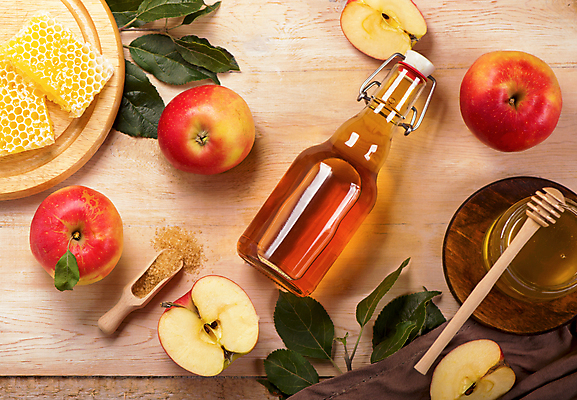 포토 JPG 해외이미지 실내 사람없음 하이앵글 달콤 사과 슬라이스 꿀 꿀단지 나무받침 벌꿀 스쿱 허니디퍼 나무배경 해외포토 뷰포인트 백그라운드 과일 내부 목재 도구 맛 받침대 파일형식