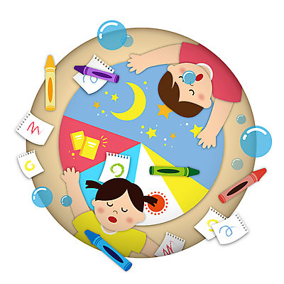 여자 남자 별 종이 어린이 일러스트 여름방학 소녀 소년 상반신 두명 눕기 태양 눈감음 물방울 잠 원형 초승달 크레파스 생활계획표 어린이만 국내일러스트 AI파일 자연요소 도형 모션 방학 학용품 사람 달 계획표 파일형식 벡터 여름_계절