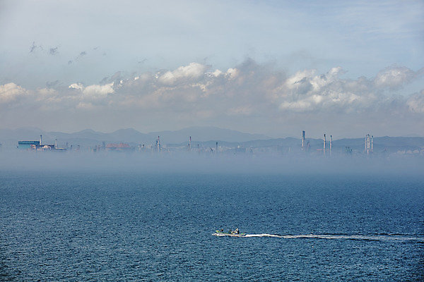 포토 JPG 주간 구름 하늘 풍경 사람없음 야외 경상북도 동해 포항 선박 연오랑세오녀테마공원 국내포토 자연요소 공원 바다 수상교통 한국 경상도 파일형식