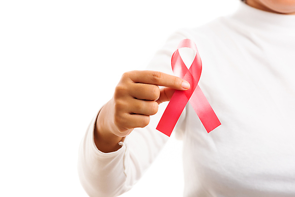 포토 JPG 해외이미지 여자 리본 캠페인 실내 한명 들기 사람 상반신 성인 앞모습 빨간색 흰배경 예방 에이즈 성인여자한명만 세계에이즈의날 해외포토 1 기념일 뷰포인트 컬러 백그라운드 모션 내부 흰색 질병 여자한명만 성인여자만 파일형식