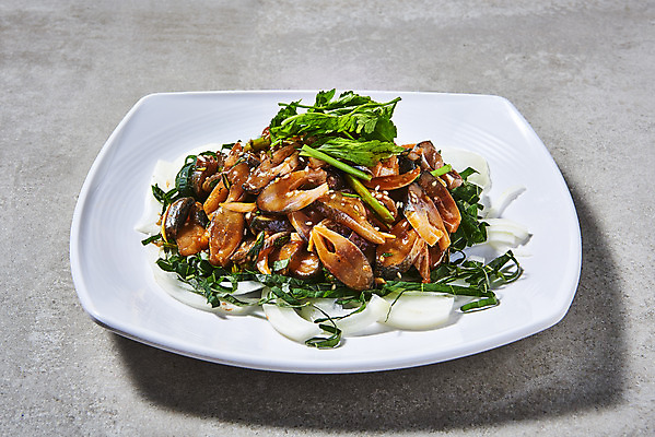 포토 JPG 스튜디오촬영 접시 실내 사람없음 담기 전어 전어회 회무침 제철음식 국내포토 식기 음식 모션 어류 내부 회 무침 제철 파일형식