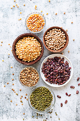 포토 JPG 해외이미지 그릇 식재료 콩 실내 사람없음 흰배경 담기 강낭콩 녹두 단백질 해외포토 식기 백그라운드 모션 곡류 내부 흰색 영양소 파일형식