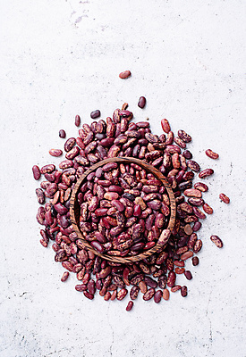 포토 JPG 해외이미지 그릇 식재료 콩 실내 사람없음 흰배경 강낭콩 단백질 해외포토 식기 백그라운드 곡류 내부 흰색 영양소 파일형식