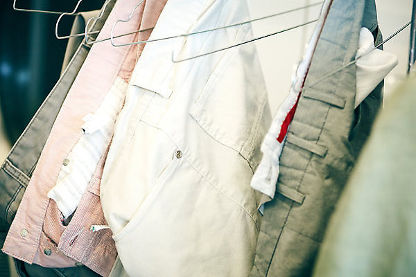 포토 JPG 해외이미지 옷 실내 사람없음 빨래 옷걸이 세탁소 해외포토 가사 내부 파일형식