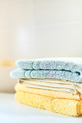 포토 JPG 해외이미지 실내 사람없음 수건 쌓기 욕실 빨래 해외포토 가사 모션 내부 위생용품 파일형식