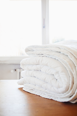 포토 JPG 해외이미지 실내 사람없음 이불 빨래 세탁소 해외포토 가사 침구 내부 파일형식