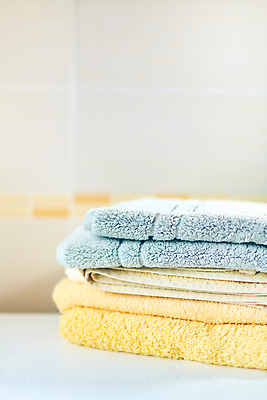 포토 JPG 해외이미지 실내 사람없음 수건 쌓기 빨래 세탁소 해외포토 가사 모션 내부 위생용품 파일형식