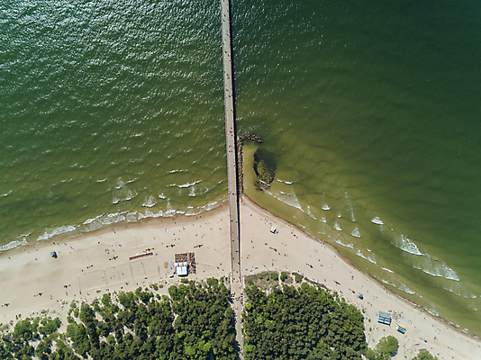 포토 JPG 해외이미지 주간 길 파도 바다 풍경 해변 사람없음 야외 하이앵글 항공촬영 라트비아 해외202004 해외포토 자연요소 뷰포인트 북유럽 파일형식