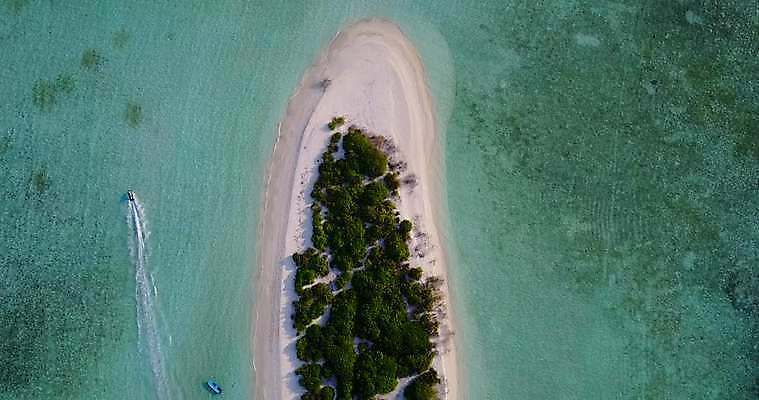 포토 JPG 해외이미지 주간 바다 섬 풍경 사람없음 야외 하이앵글 모래사장 몰디브 항공촬영 해외202004 해외포토 자연요소 아시아 뷰포인트 파일형식