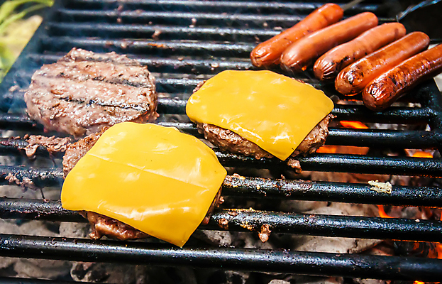 포토 JPG 해외이미지 음식 치즈 육류 사람없음 여름휴가 바캉스 파티 캠핑 소고기 햄버거 바 개 오븐 그릴 바비큐 토스트 느림 단백질 맛있는 해외202004 해외포토 빵 식재료 포유류 주방용품 레저 휴가 유제품 패스트푸드 이벤트 가전제품 영양소 파일형식 여름_계절