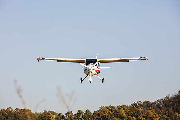 포토 JPG 주간 하늘 풍경 사람없음 야외 비행 경상남도 경비행기 함양 국내포토 자연요소 비행기 경상도 파일형식