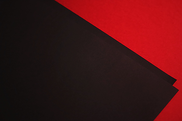 포토 JPG 해외이미지 종이 프레임 실내 사람없음 검은색 빨간배경 해외포토 컬러 백그라운드 내부 빨간색 파일형식