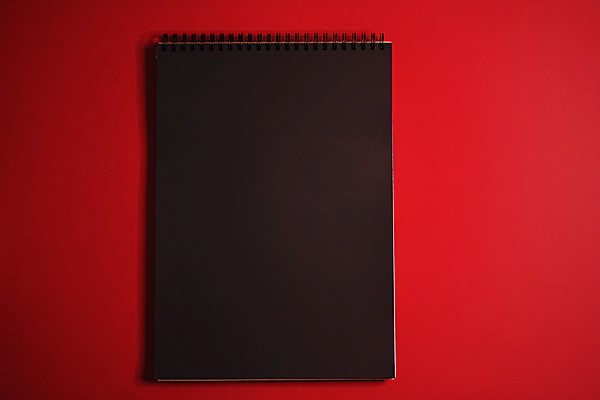 포토 JPG 해외이미지 종이 프레임 실내 사람없음 검은색 빨간배경 해외포토 컬러 백그라운드 내부 빨간색 파일형식